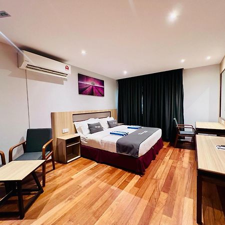 Pangkor Sandy Beach Resort Kampong Pasir Bogak Ngoại thất bức ảnh