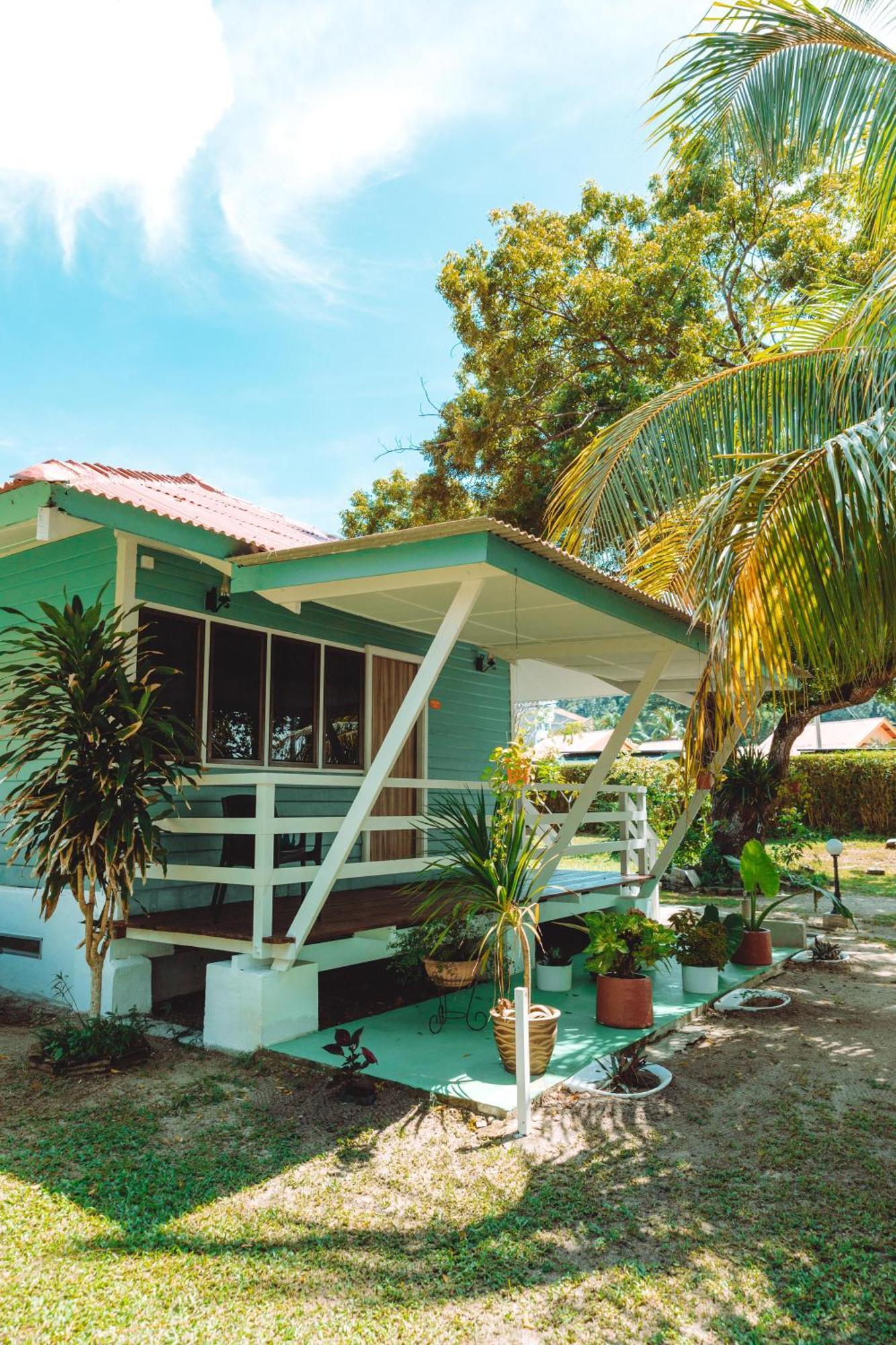 Pangkor Sandy Beach Resort Kampong Pasir Bogak Ngoại thất bức ảnh